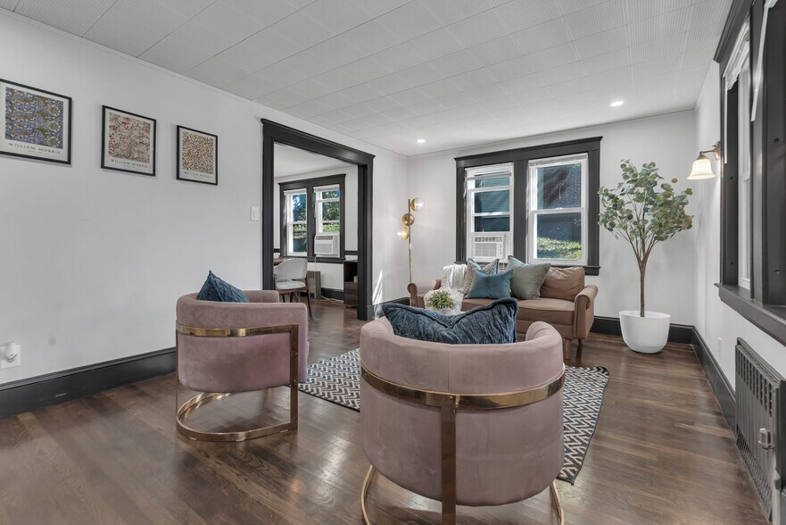 Building Photo - 50 Sprague St