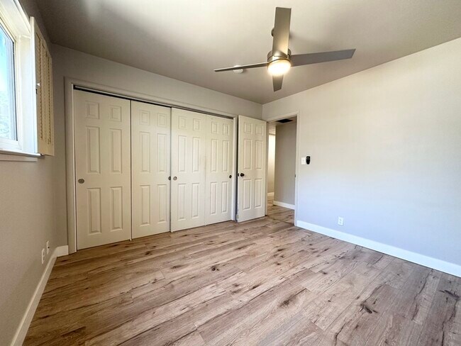 Building Photo - 5011 Jennings Way