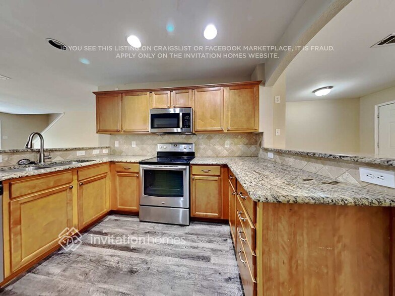 Building Photo - 10408 Hideaway Trail