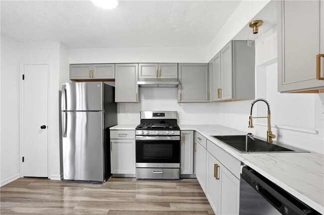 Building Photo - 858 Ohara Dr