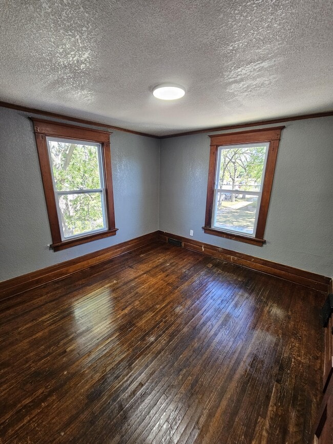 Building Photo - 117 Dawson St