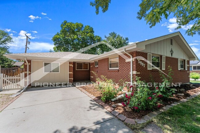 Primary Photo - Spacious Home with Fenced Yard and Central AC