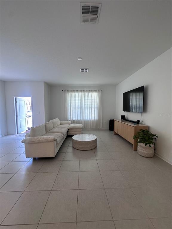 Building Photo - 1868 Bright Sky Dr