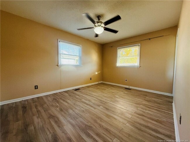 Building Photo - 611 Reggie Ct