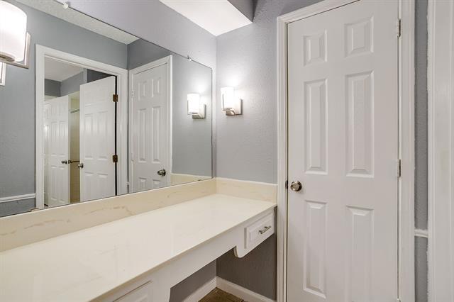 Building Photo - 1135 Joanna Cir