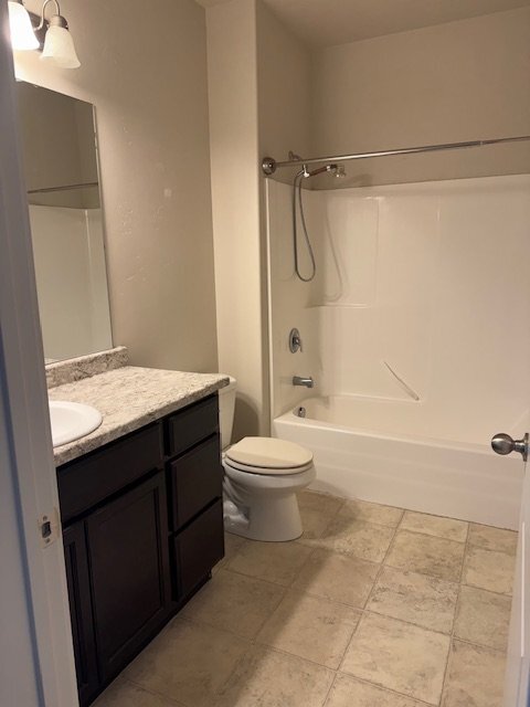 Building Photo - 608 Jordan Ridge Boulevard