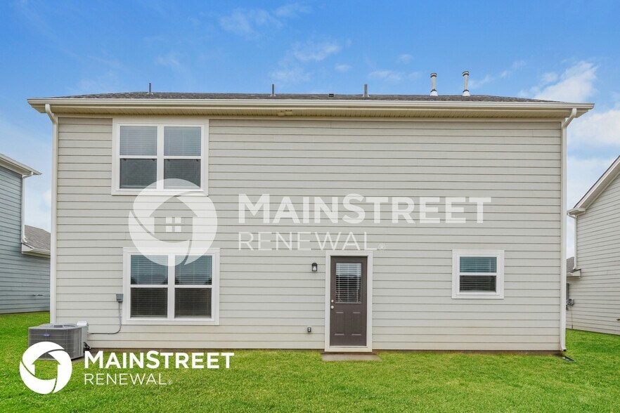 Building Photo - 2323 Curbow Dr