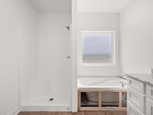 Building Photo - 748 Lockhart Cutoff Rd