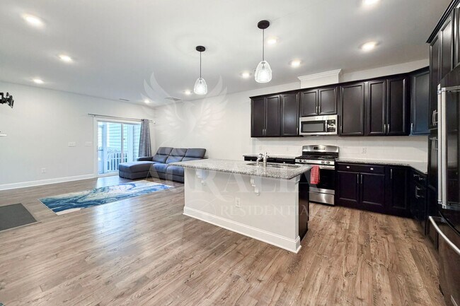 Building Photo - 1306 Farm Pond Trail