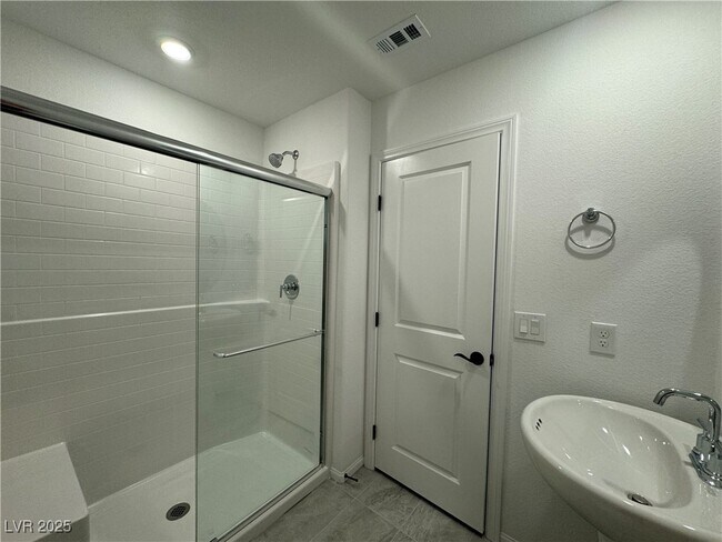 Building Photo - 5331 Barcola Ave