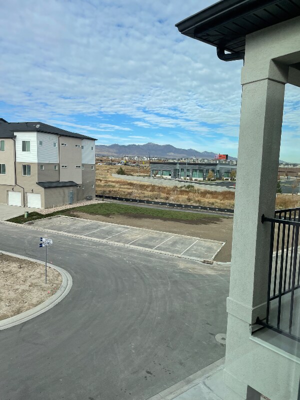 Building Photo - 13483 Commodus Dr