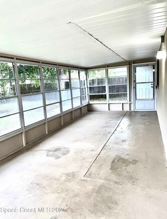 Enclosed back porch - 141 Saint George Rd