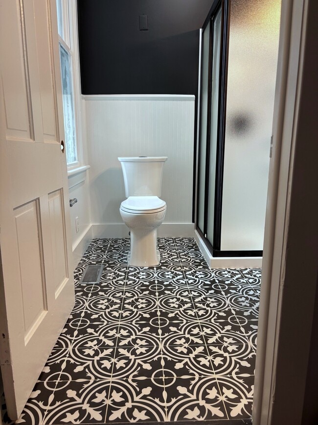 Building Photo - 2419 Semmes Ave