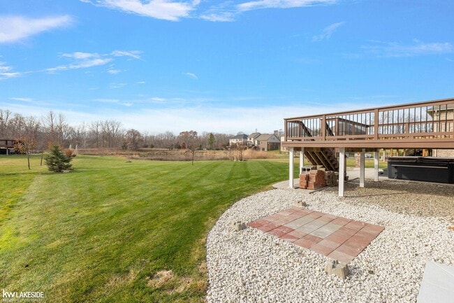 Building Photo - 46267 Terrace Dr