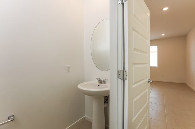 Building Photo - 7070 W Joycliff Way
