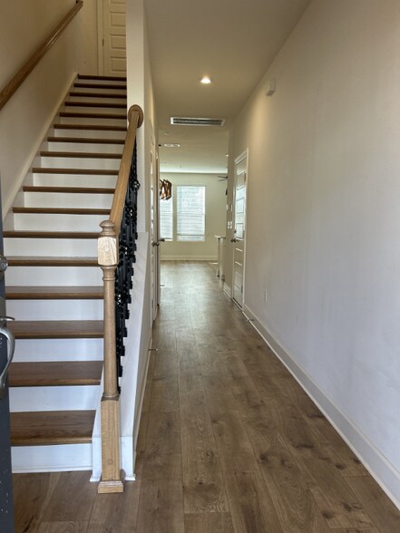 Building Photo - 3341 Brookberry Ln