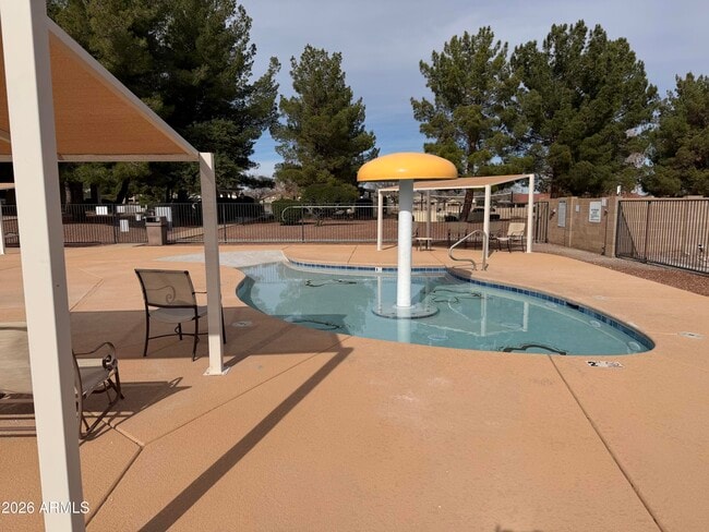 Building Photo - 4662 Redwood St