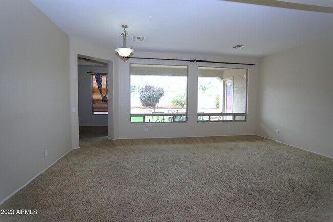 Building Photo - 779 E Mead Dr