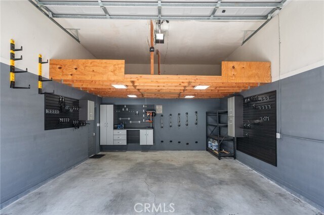 Building Photo - 209 7th St