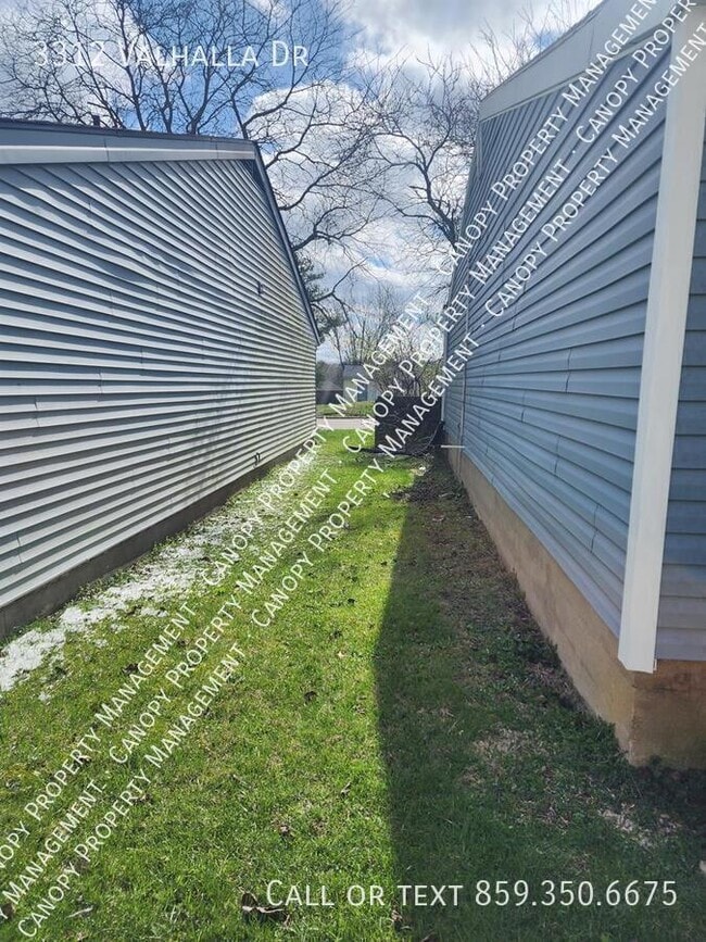 Building Photo - 3312 Valhalla Dr