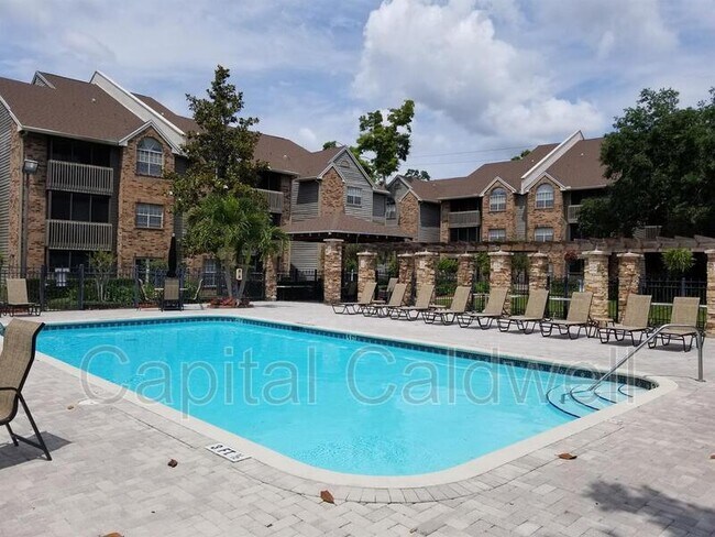 Building Photo - 2500 Winding Creek Blvd