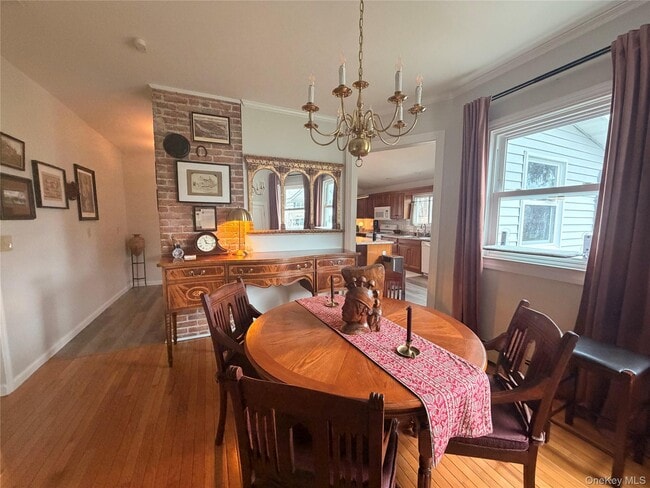 Building Photo - 81 S Mesier Ave