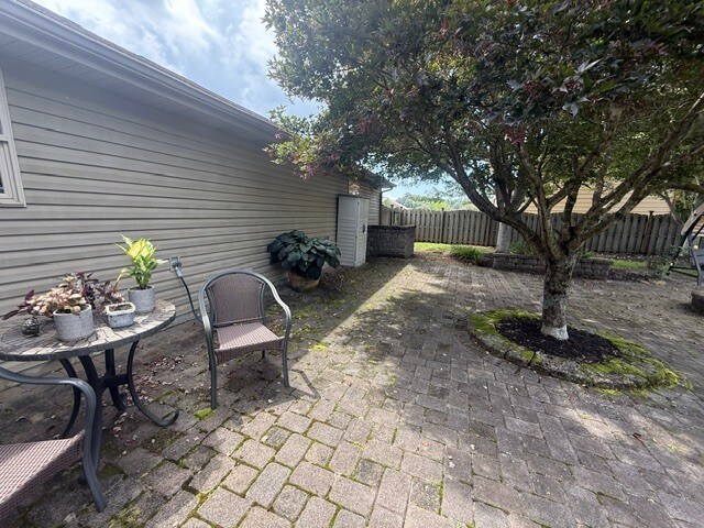 Building Photo - 1740 Country Meadows Dr