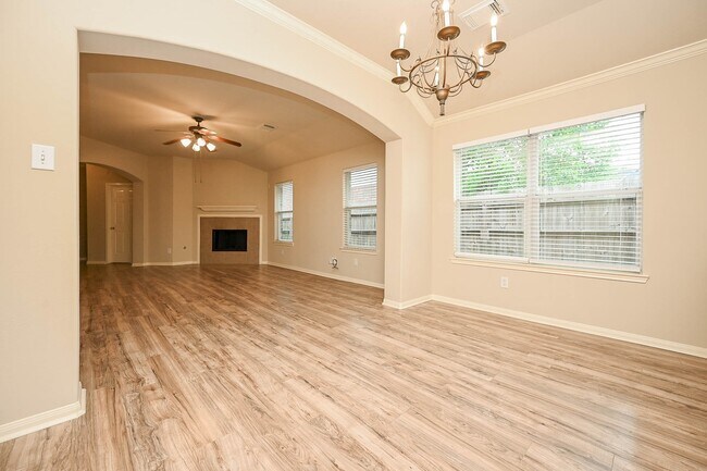 Building Photo - 18518 Shadow Line Ct