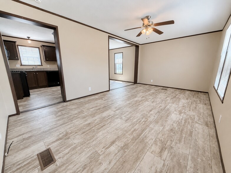 Building Photo - 11747 Cascade Cir