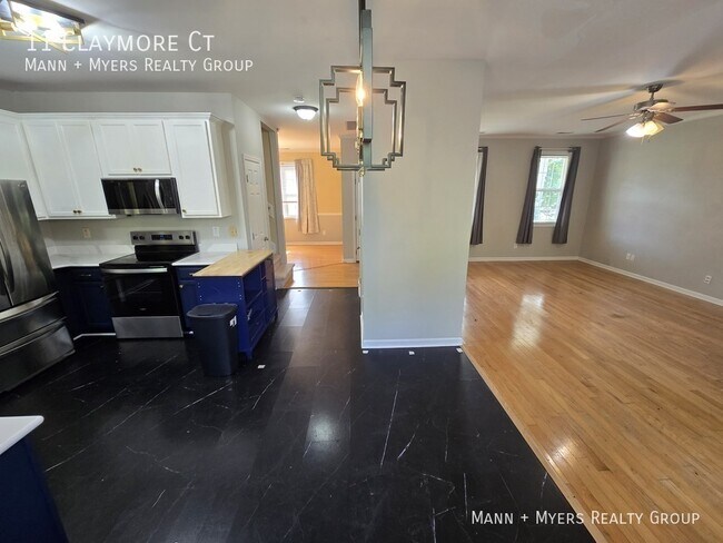 Building Photo - 11 Claymore Ct