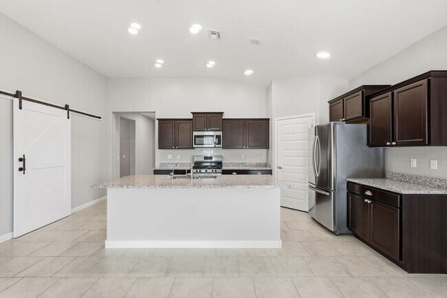 Building Photo - 9684 N Texas Ebony Ln