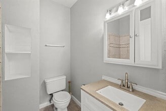 Building Photo - 7300 Regency Square Ct