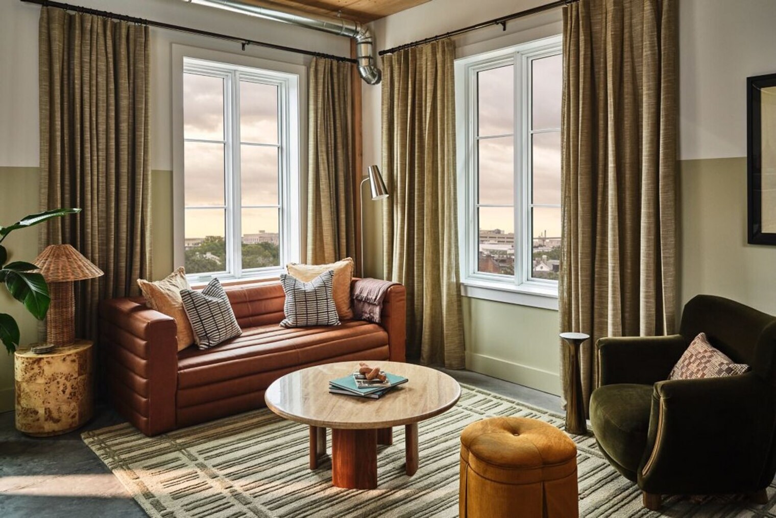 Building Photo - 812 Zubly St