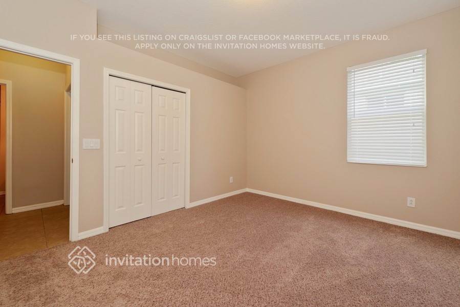 Building Photo - 204 Ronja Ln