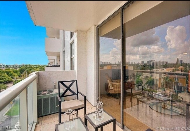 Building Photo - 13499 Biscayne Blvd
