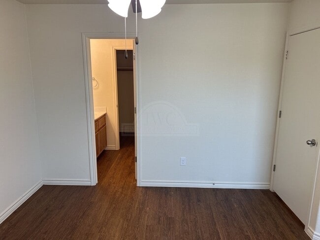 Building Photo - 1501 Justin Lp