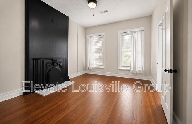 Building Photo - 914 E Muhammad Ali Blvd