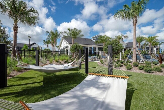 Building Photo - 3020 Base Blvd