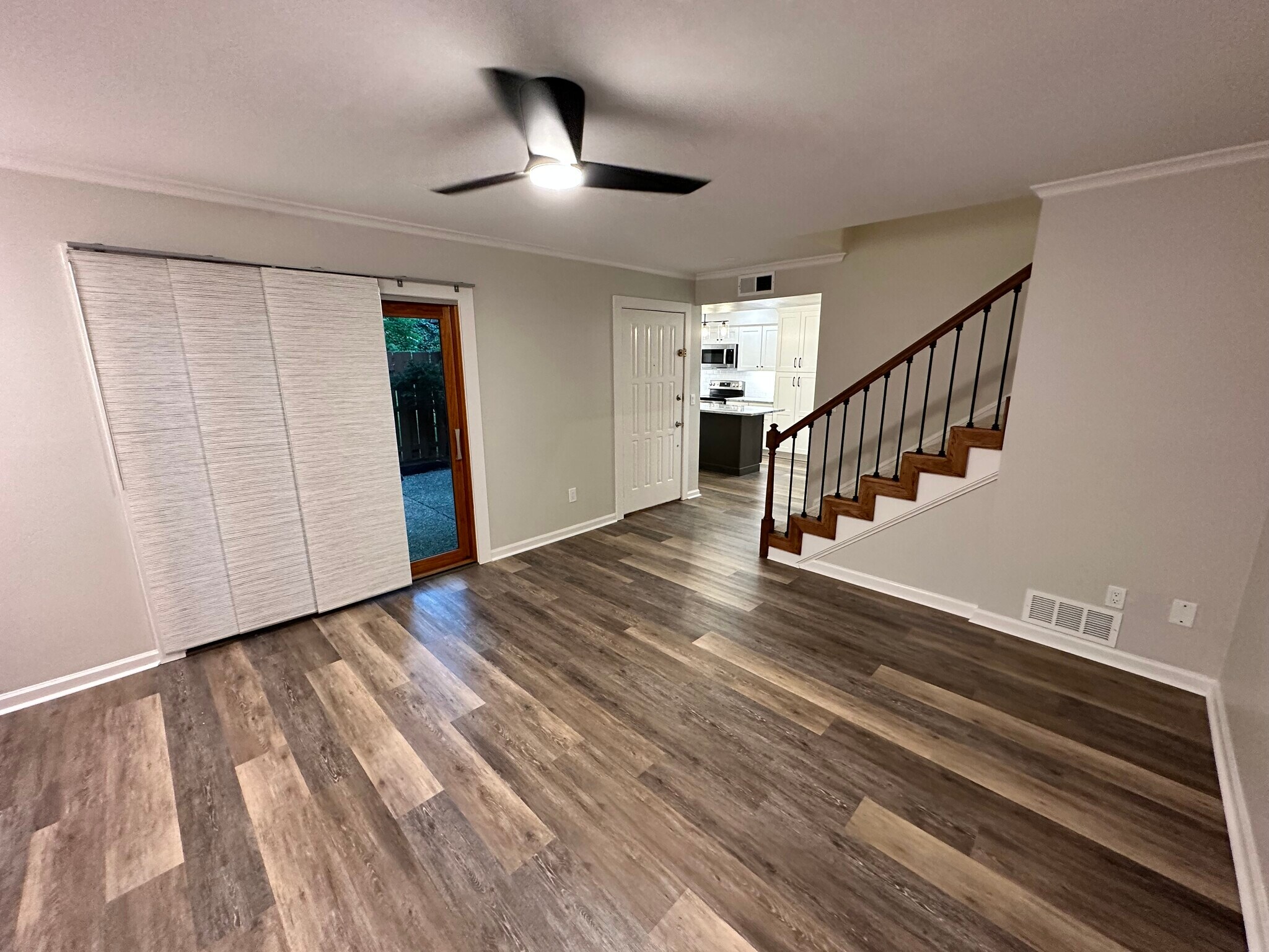 Building Photo - 813 Turkey Foot Ct