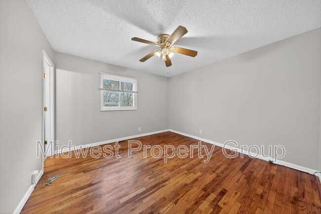 Building Photo - 2244 Millvalley Dr