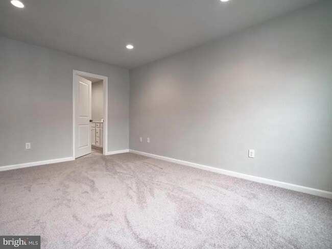 Building Photo - 3116 Detweiler Ln