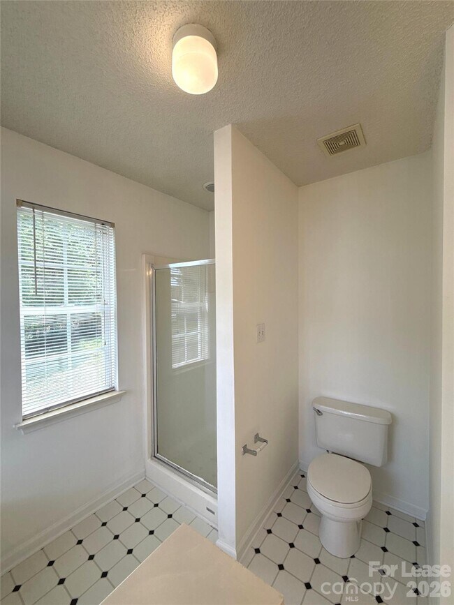 Building Photo - 10218 Ridgewell Ct