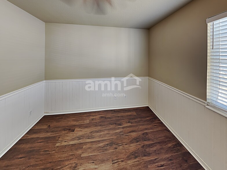 Building Photo - 482 W 465 S