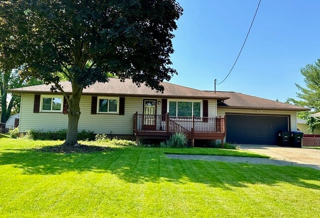 Primary Photo - 4016 Alice Ave