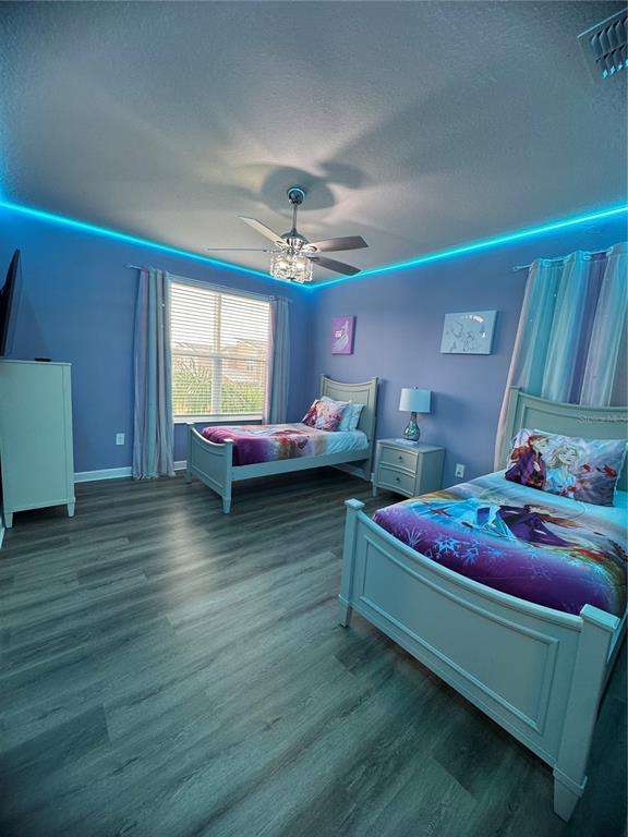 Building Photo - 8973 Play Through Dr