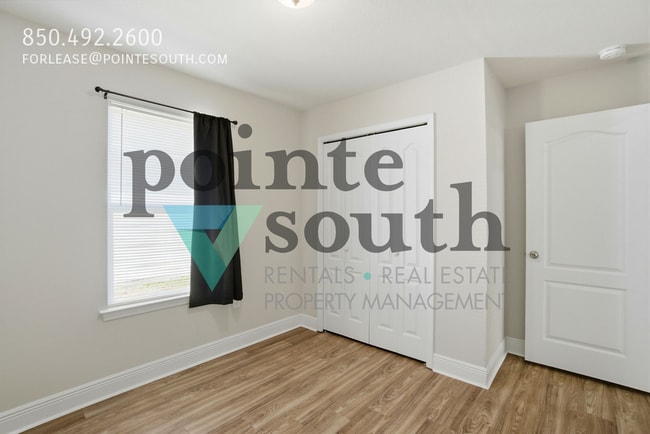 Building Photo - 8105 Nalo Creek Loop