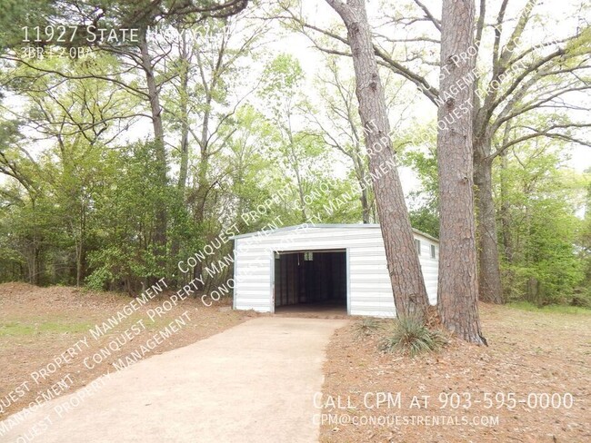 Building Photo - Lovely 3 Bedroom, 2 Bath House on 3 Acres ...