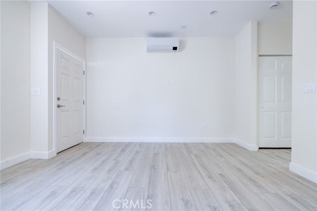 Building Photo - 2947 West Blvd