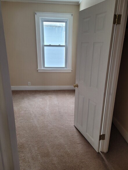 Bedroom - 241 Nichols Ave