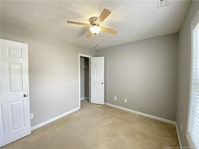 Building Photo - 117 Scranton Ct